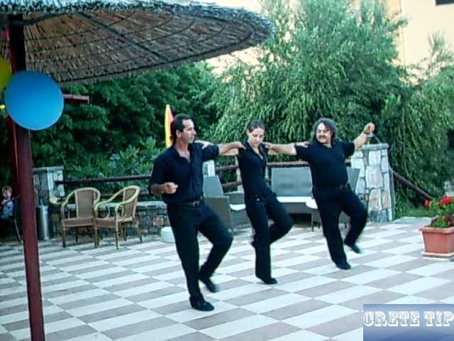 Cretan folklore dances
