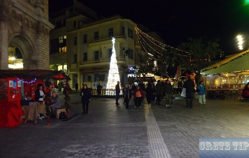 Christmas decorations loggia Heraklion