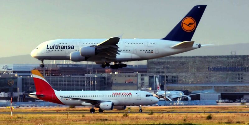 Greece Braces for Record-Breaking 2026 Tourism Season: What to Expect After Historic 2025 4 flughafen frankfurt