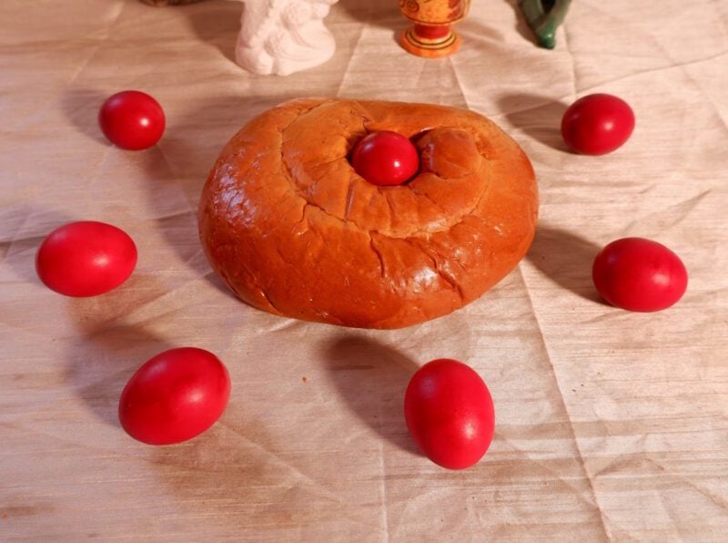 Tsoureki: How to Make Greek Easter Bread 2 osterbrot tsoureki 2